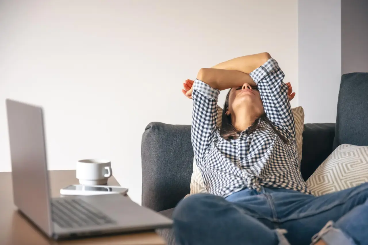 Ti senti sempre stanco e negativo? Ecco come ripulire subito la tua energia personale
