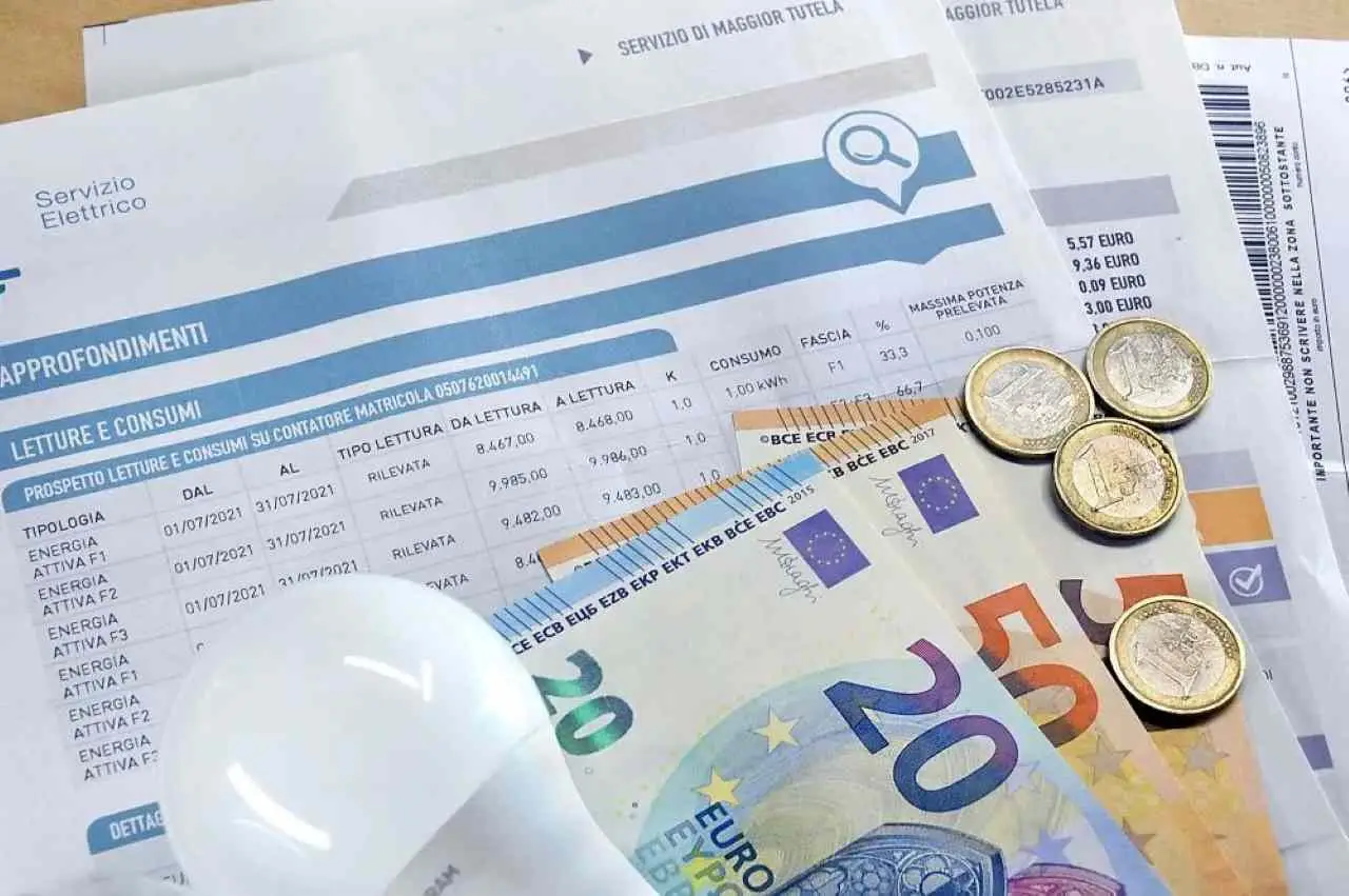 Nuovo bonus bollette attivo: ecco come funziona e chi lo riceverà automaticamente